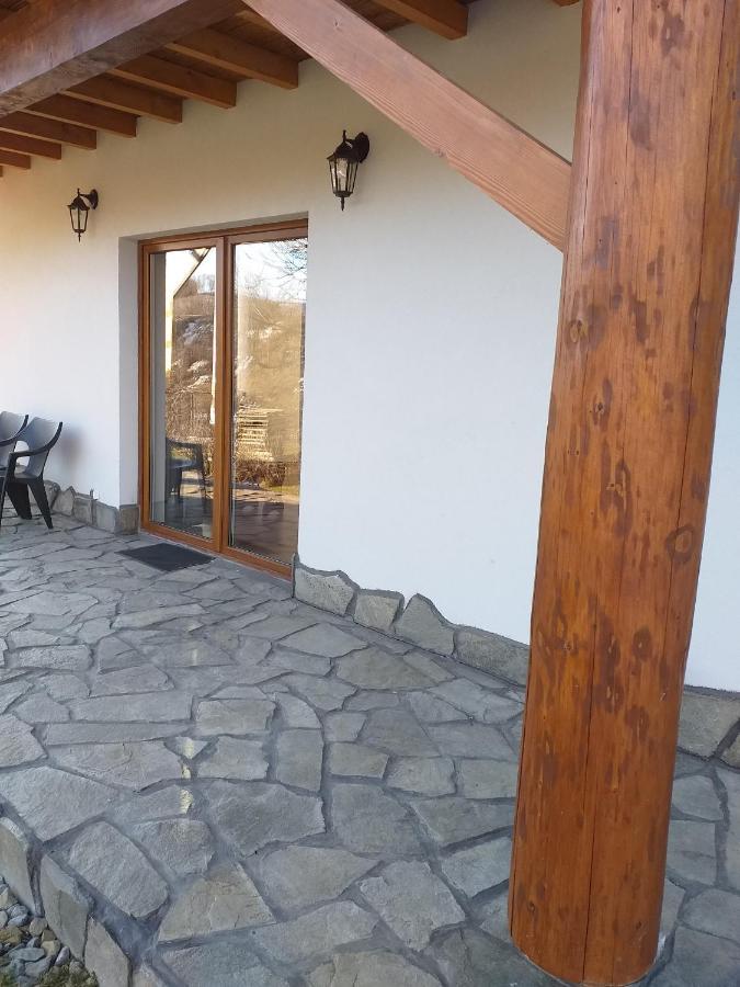 Baza Noclegi Bieszczady Ustrzyki Dolne Εξωτερικό φωτογραφία