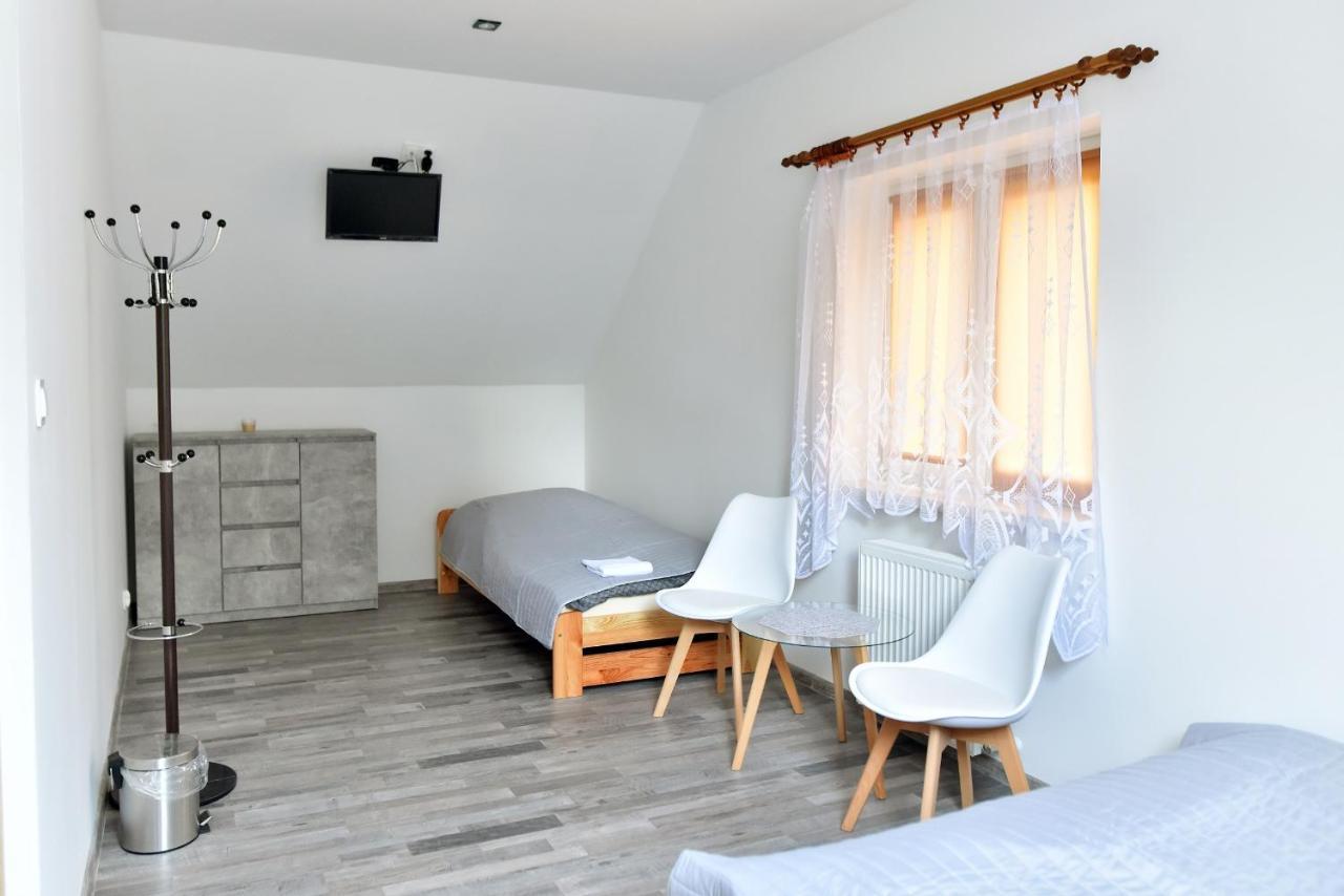 Baza Noclegi Bieszczady Ustrzyki Dolne Εξωτερικό φωτογραφία
